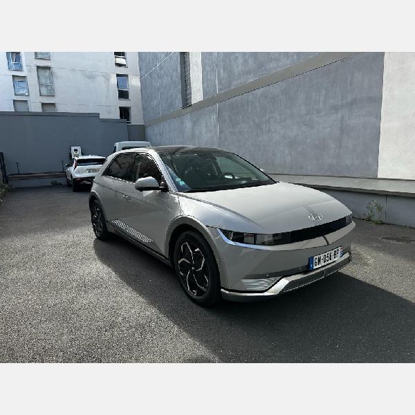 ./photos/LCD 5849 - HYUNDAI IONIQ 5 77 kWh 325 ch HTRAC EXECUTIVE (1).jpg?refresh=1751334884